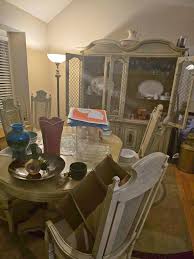 Beautiful Traditional Dining Room Set + China Cabinet