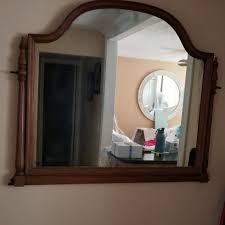 ANTIQUE DRESSER WALL MIRROR for Sale in Pembroke Pines, FL - OfferUp