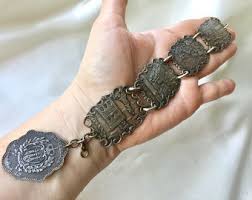 Nice COLLECTION of Two VINTAGE Antique ITALIAN Beaded Necklaces, One Yellow Wedding Cake Beads, One Murano Beads, 1920's Art Deco Layering - Etsy