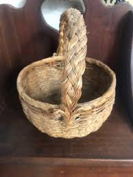 Vintage Handmade Native American Sweet Grass Basket With Braided Handle, Great Lakes Area, Circa 1930's - Etsy Canada