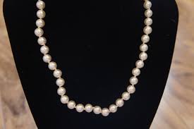 Estate Vintage Jewelry Necklace Beaded Vintage White /ball ...