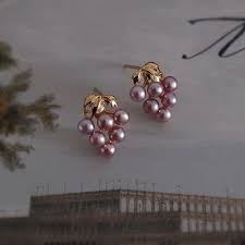 3-4mm Freshwater Pearl Grape Stud Earrings – MissJoaquim Pearl Jewelry