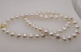 Uno Pearl Necklace – Metal Art Studio