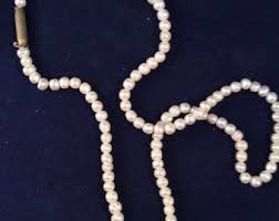 White Pearl Necklace or Bracelet. Genuine or High Quality ...