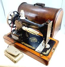 1917 Singer Electric Sewing Machine 66 Bentwood Case Well ...