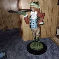 Bombay Butler Franklin The Frog Sculpture for Sale in Orlando, FL - OfferUp