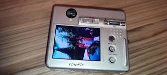Fujifilm Digital Camera FinePix F440 4.1MP Silver Tested | eBay