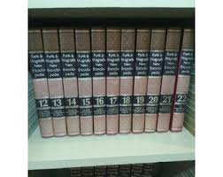 Funk & Wagnalls New Encyclopedias 1980's? Set of 29 ...