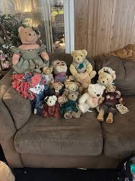 Huge bear lot