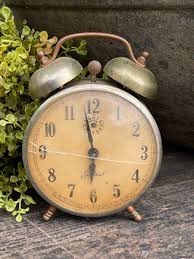 Vintage ROBERT SHAW GABRIEL Alarm Clock – The Gentleman's ...