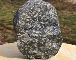 Meteorite 946 Gram Lunar Meteorite Lunar Basalt With ...