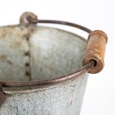 Vintage Metal Pail Garden Bucket – Forge & Foundry Limited
