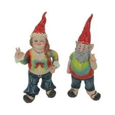 Homestyles "Rumple" the Gnome Thumbs Up Outdoor Garden ...