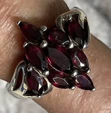 VINTAGE STERLING SILVER EIGHT RED GARNET RING 925 Size 9.75 | eBay
