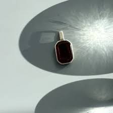 Кулон P20040SV в магазине изделий из янтаря SUN STONE Amber