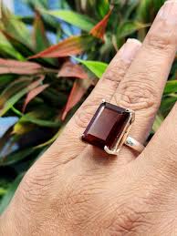 Hessonite Garnet Silver Finger Ring - Embracing Vitality & Symbolizing