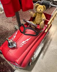 Belle Starr Antiques | Saturday shop shots, Saturday stroll! Our vendor fam keeping you freshly stocked, freshly dressed in vintage! 💖 Come see us, open 10-5! 💖... | Instagram