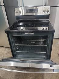 Electric Stove GE Width 30 Inches