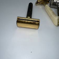 2 Vintage Razors - Gillette Regus Made In USA ,Ever Ready ...