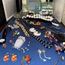 Antique Vintage Junk Drawer Jewelry Lot Estate Sale Find - Lot AAA 69 | eBay