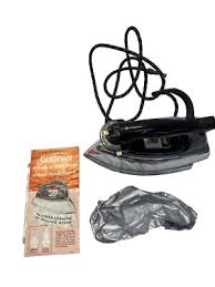SUNBEAM STEAM OR DRY IRON VINTAGE WITH ORIGINAL BOX Retro ...