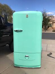 1940s / 1950's Vintage Refrigerator for Sale in Queen Creek, AZ - OfferUp