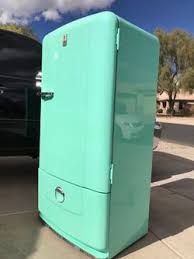 Vintage 40s 50s refrigerator for Sale in Queen Creek, AZ - OfferUp