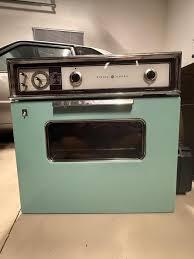 Can't find another and unsure of its value anyone know? : r/vintagekitchentoys