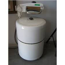 Vintage Inglis Wringer Washer