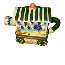 Tea nee cardinal inc. Flower cart teapot | Mercari