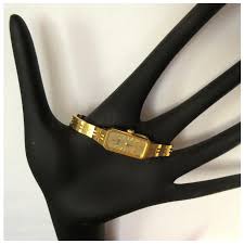 Vintage Seiko Watch, Ladies Bracelet Dress, Gold Toned Link, 1980's. For Sale at Ruby Lane