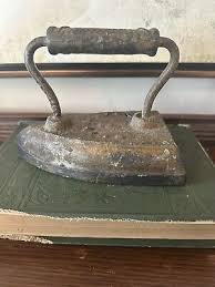 Antique Sad Iron With Handle Cast Iron Metal Heavy Vintage ...