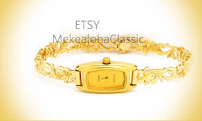 Oblong 14k Gold Hinge Sectional Watch Hawaiian Plumeria ...