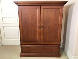 Hammary Wooden Enterntainment Center Cabinet