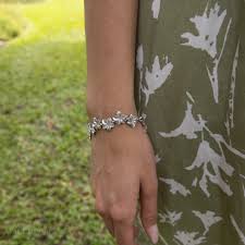 Plumeria Bracelet in Sterling Silver - 13mm