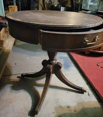 Vintage Round Side Table w/ Drawer – Ready to Use Or Project ...