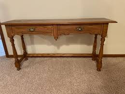 Tell City sofa table | EstateSales.org