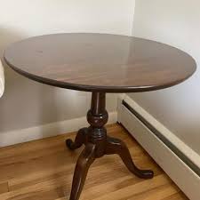 Antique Victorian walnut oval marble top table. | EstateSales.org