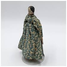 Small Early Antique Wooden Peg Doll Grodnertal Type Dollhouse Size. For Sale at Ruby Lane