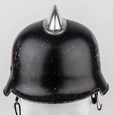 Lot - M33 FIREMAN'S HELMET
