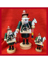 Smoking Man - Christmas Decoration Seller Size Small