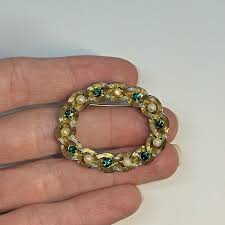 Vintage Gerry's Gold Tone Green Rhinestone Faux Pearl Brooch ...