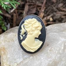 Lolita Lady Cameo Ring - RockFlower Studio - BV Designs