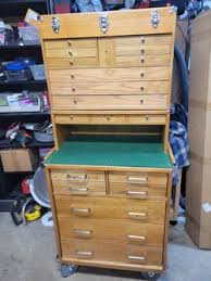 Vintage falconer oak toolbox for Sale in Lacey, WA - OfferUp