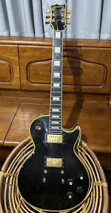 What model and year is this Japanese guitar?