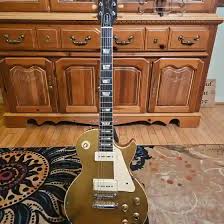 Used Gibson Les Paul Deluxe 70s - Sweetwater's Gear Exchange