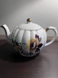 602, Three Tier Cake Stand, 1950s, Cottilion Pattern, 22k Gold, Coordinated Tea Pot for Sale, See Description - Etsy