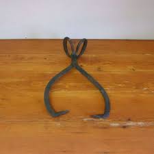 Antique Cast Iron Ice Block Tongs WE002 – Ma and Pa's Attic ®