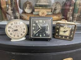 Vintage Black and White Cream Westclox, Harmony House ...