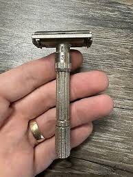 1965 Gillette Slim Adjustable 1-9 DE TTO Razor Date Code K ...